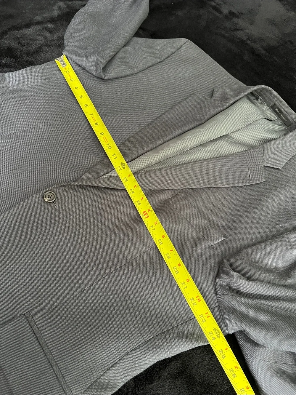 Izod Men's Gray Textured Sport Coat - Notch Lapel